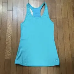 UNDER ARMOUR タンクトップ