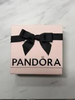 Pandora ギフトボックス ピンク