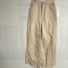 Item thumbnail for item 05932b7f-39cb-413f-85d3-aa110bb55fb6