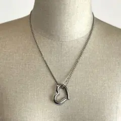 アクセサリー シルバーハートネックレス レディース