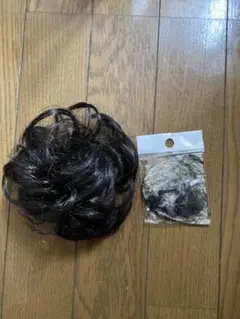 お団子ウィッグ シュシュタイプ ブラック系 ヘアゴム 付け毛のサムネイル