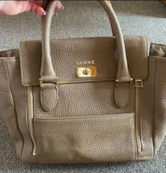 イアンヌ　ヴァネッサ　トープ　美品のサムネイル