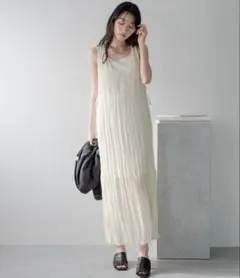 LOWRYSFARM クリンクルノースリーブワンピース