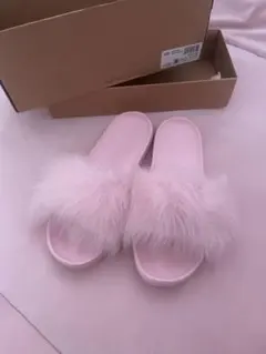 UGG ファーサンダル 未使用