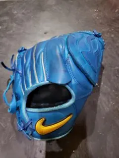 Nike グローブ　青　限定品　投手用　軟式一般用グローブ NIKE ナイキ 軟式グローブ 一般 投手用 岩隈モデル 軟式用 グローブ