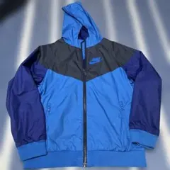 NIKE ウィンドブレーカー ブルー系 Mサイズ　150程度