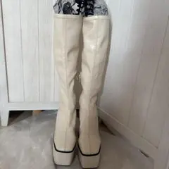 厚底ブーツ