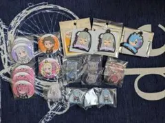 Re:ゼロ　缶バッジ、アクリルバッジ、アクリルメモクリップのセット