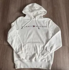 トミーヒルフィガー パーカー