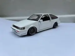 トミカリミテッドヴィンテージ カローラ レビン AE86 GT-APEX 3台