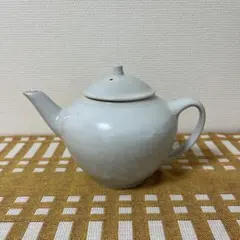 砥部焼 淡黄磁 ティーポット 急須 - メルカリ