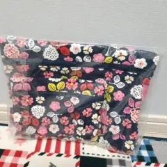 花柄 フラットポーチ 3点セット - メルカリ