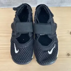 Nike キッズ リトルリフト　メッシュサンダル 黒
