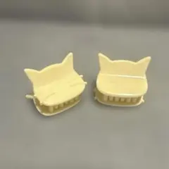 PAUL & JOE 猫耳ヘアクリップ クリーム色