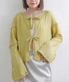 新品タグ付き！イエロー リボン付き長袖カーディガン