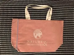 Item thumbnail for item 54e6e9e6-16a6-48be-bcb2-63e65614ebcb