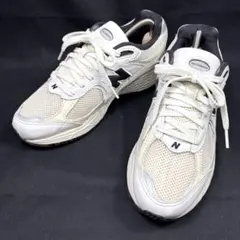 New Balance ルークスホワイト限定モデル - メルカリ