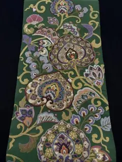 【超美品】袋帯　極細密相良刺繍　花柄ペイズリー　緑色　お太鼓柄