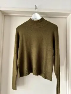 donamarieタートルネック ニット 長袖 オリーブ色