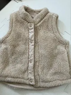 ユニクロ　ベスト　ボア　90サイズ　リバーシブル