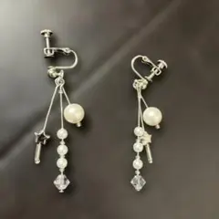 パールとクリスタルビーズのイヤリング