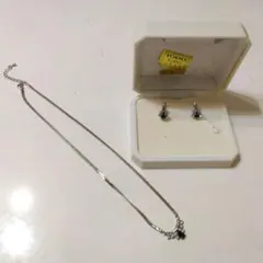 【美品】ジルコニア　シルバー　ネイビー　ネックレス　イヤリングセット
