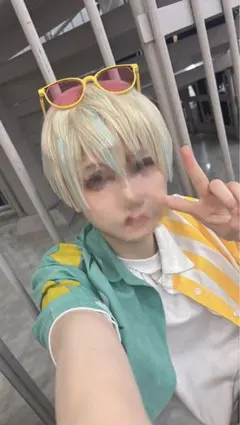 緋八マナ　海の家　コスプレ衣装　ウィッグ