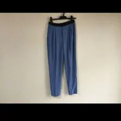 夏物サテン系パンツdevinettoのサムネイル