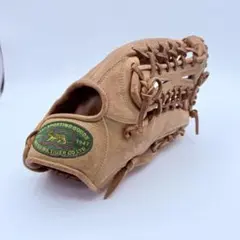 Item thumbnail for item c5542769-94e7-43af-8c7e-f814ab423823