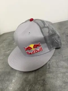 Red Bull 正規品 支給品 NEW ERA 総柄裏ツバ キャップ - メルカリ