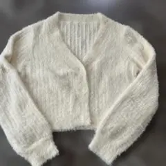 ニットカーディガン　アイボリー クロップドカーディガン　シーイン　Mサイズ