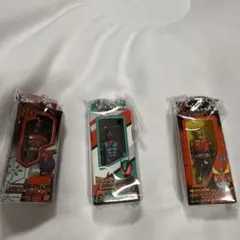 仮面ライダー フィギュア ゼッツ、カブト、クウガ3体セット