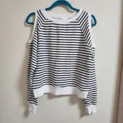 オフショルダー ストライプ スウェットトップ