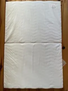 西川　ベビーラジカル敷きふとん 60×90 cm 防水シーツ付きのサムネイル