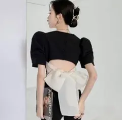 バックリボン トップス