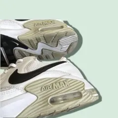 NIKE AIR MAXスニーカーのサムネイル