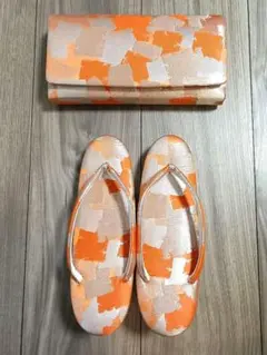オレンジとシルバーの厚底草履とバッグのセット