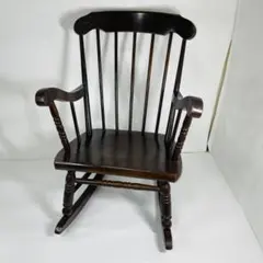 흔들 의자 나무로 만든 앤티크 흔들 의자 ①