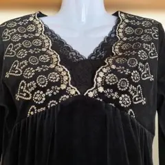 Item thumbnail for item 16da27b0-2d25-4c65-adc6-7240dcad3fb2