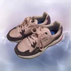 【残り10日】adidas ファルコンW クリアピンク/レジェンドパープル