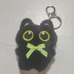 黒猫マスコットキーホルダーリボン付き（黄緑）