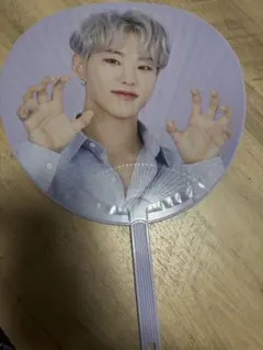 2025年最新】seventeen うちわ ホシの人気アイテム - メルカリ