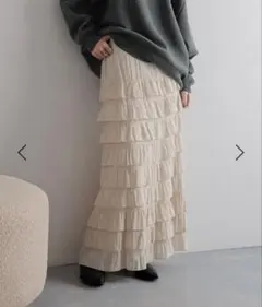 ローリーズファーム フリルスカート アイボリー