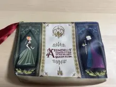 ファンタジースプリングス　アナと雪の女王 ポーチ