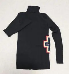 ブラック ニット