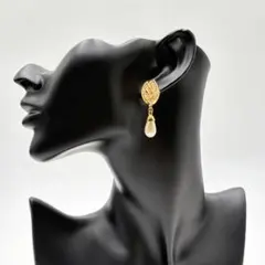 MONET モネ ヴィンテージ ピアス ラインストーン パール 美品 ゴールドのサムネイル