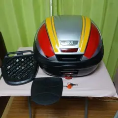 デイトナGIVI モノロックケース SIMPLY-IIIシリーズE470N - メルカリ