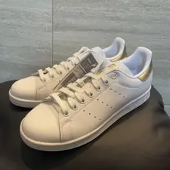 【新品】アディダス スタン・スミス ホワイト/ゴールドメタリック✨23.5