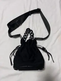 zara ブラック 巾着型 ショルダーバッグ