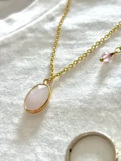 Item thumbnail for item 353b51ca-c79e-4e41-a532-2e350a08efda